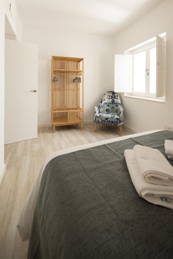 Suite Catedral Little Apartments Cádiz Exterior photo