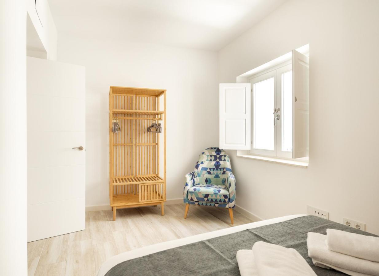 Suite Catedral Little Apartments Cádiz Exterior photo
