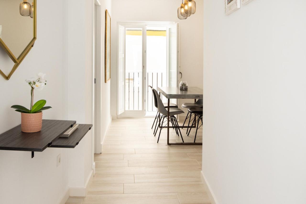 Suite Catedral Little Apartments Cádiz Exterior photo